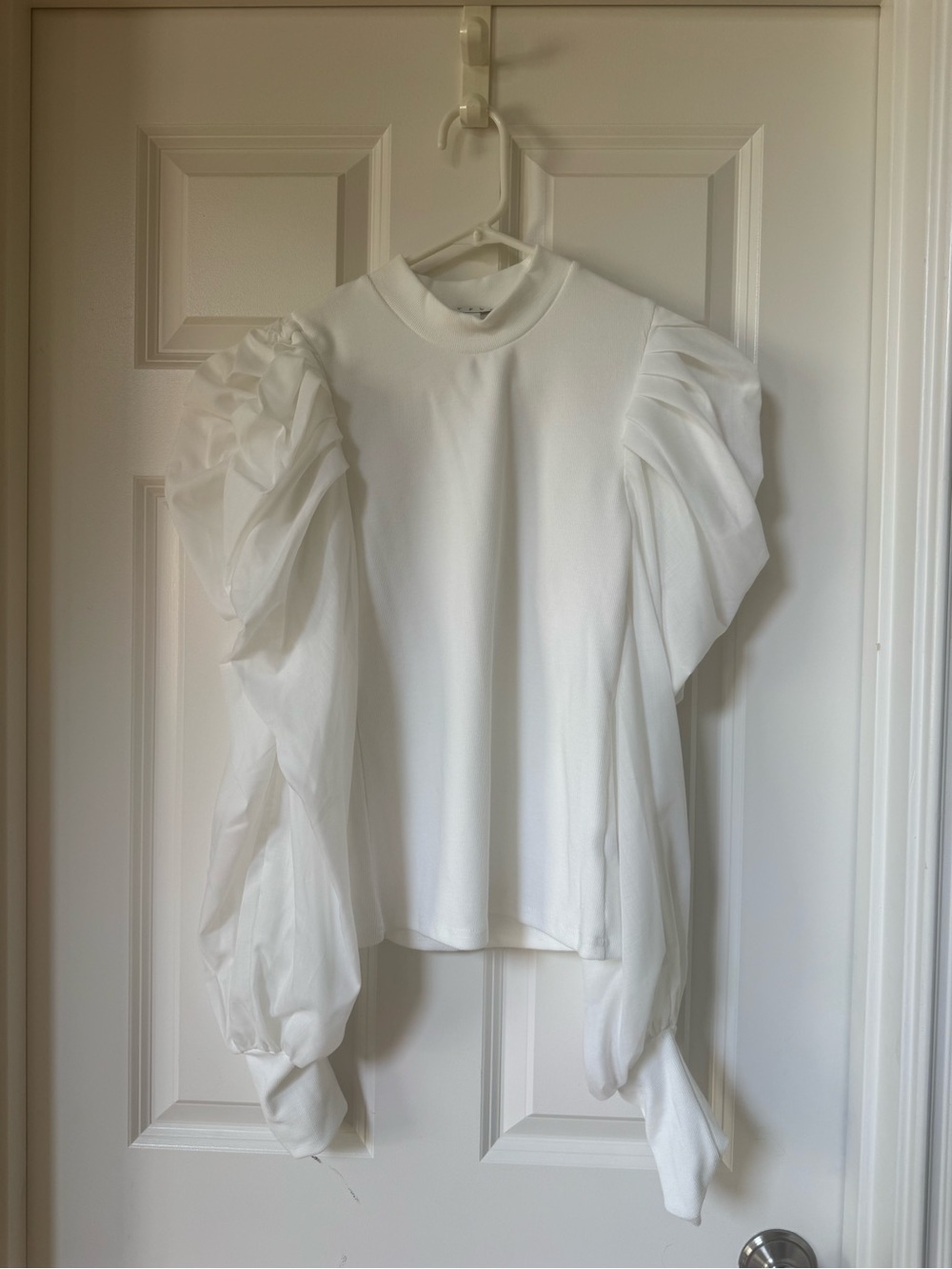 HYFVE White Puff-Sleeve Mock Neck Blouse